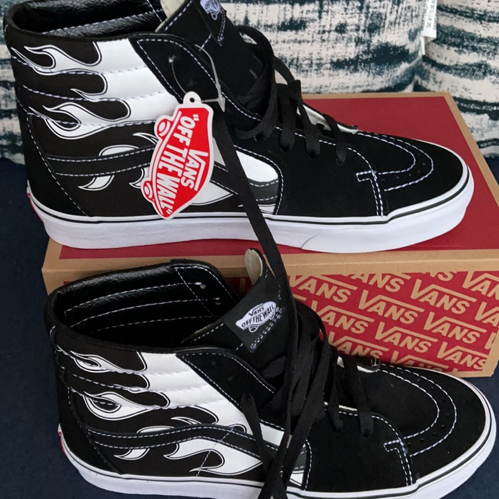 Vans Sk8-Hi Flame Black/White MENS - Picture 3 of 16